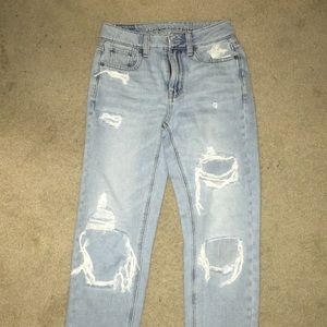 American Eagle Hi Rise Tomgirl Jeans